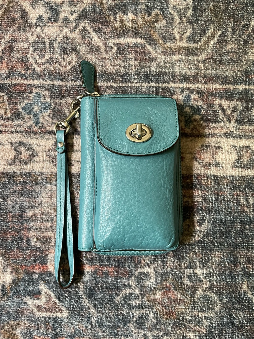 🐠teal Coach Campbell Turnlock Leather Phone Wallet Wristlet🐠